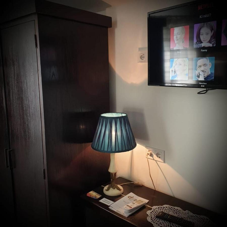 Apartamento Relax time Vidéken Kiskunhalas Exterior foto